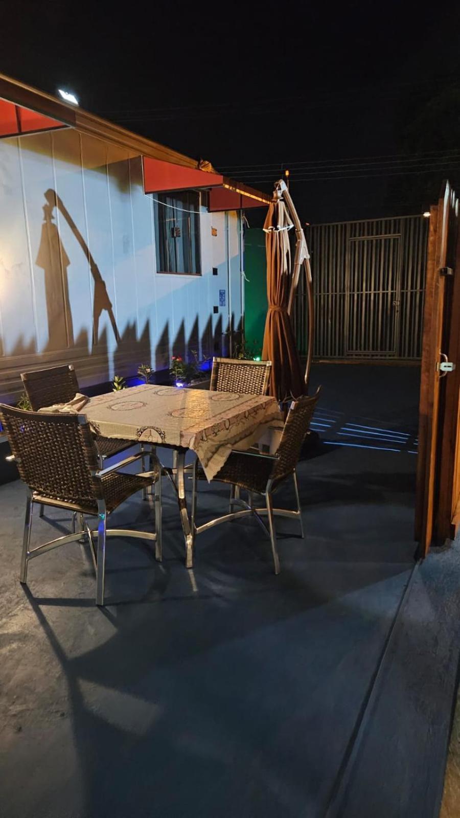 Casa Conteiner Luxo 度假居 *